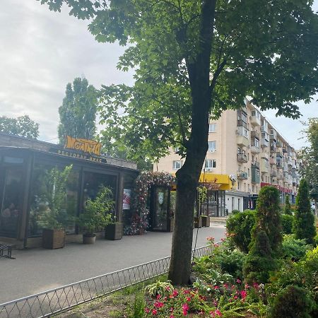 New Apartments With Panoramic Views On Avenue Nauky Kharkiv Bagian luar foto