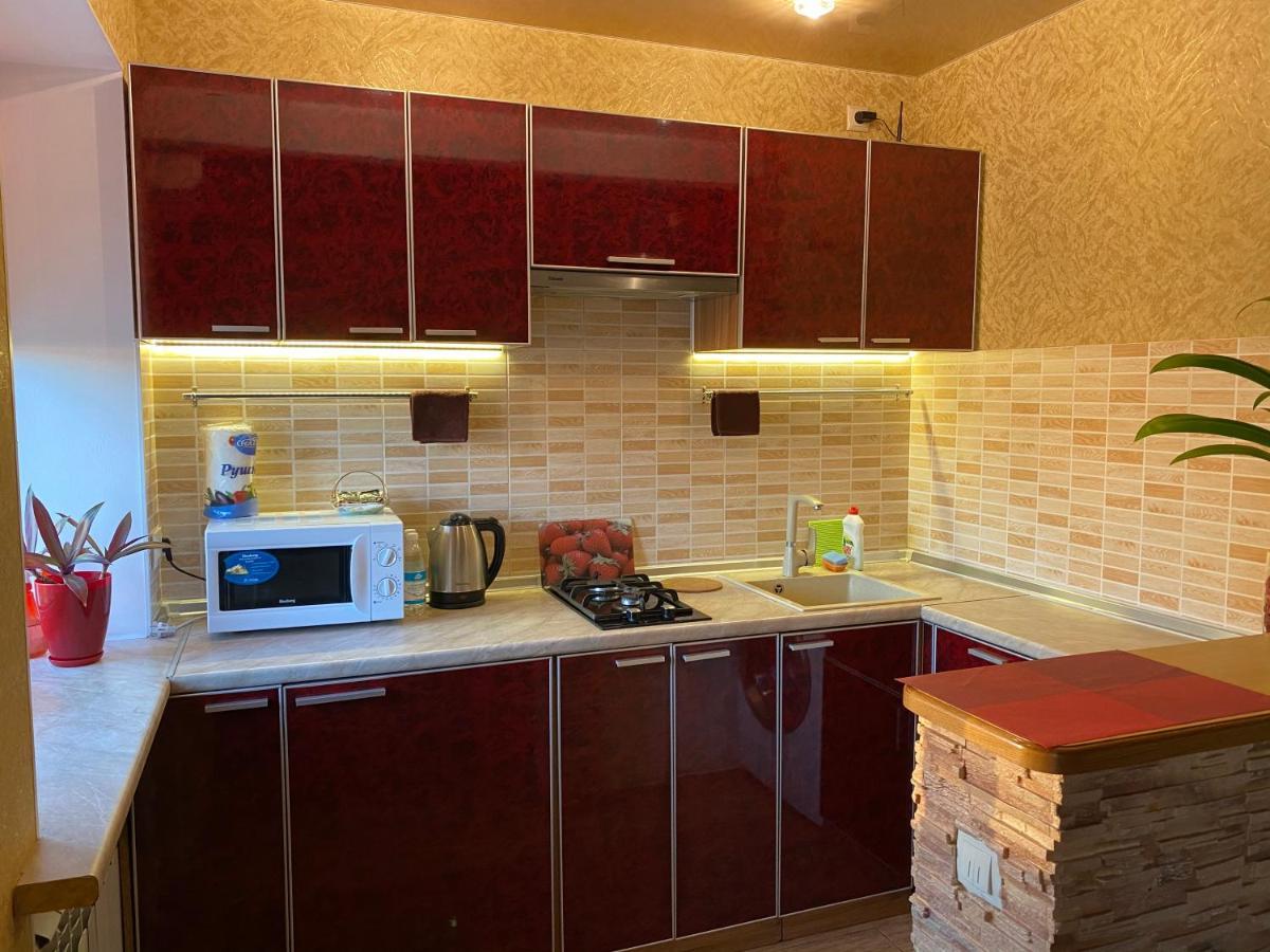 New Apartments With Panoramic Views On Avenue Nauky Kharkiv Bagian luar foto