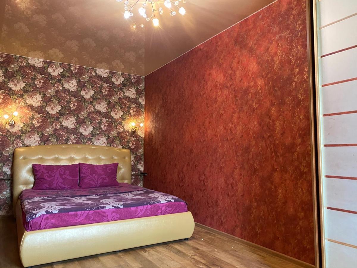 New Apartments With Panoramic Views On Avenue Nauky Kharkiv Bagian luar foto