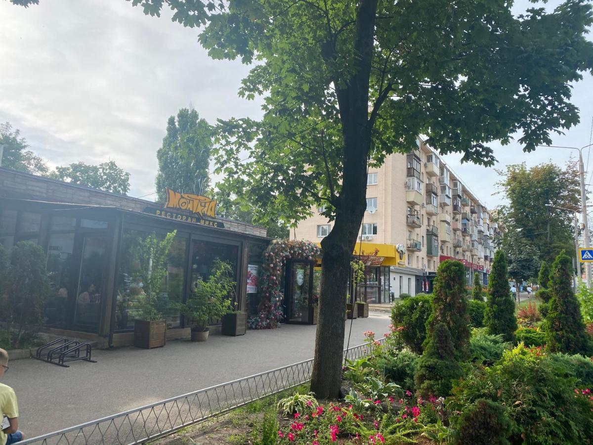 New Apartments With Panoramic Views On Avenue Nauky Kharkiv Bagian luar foto