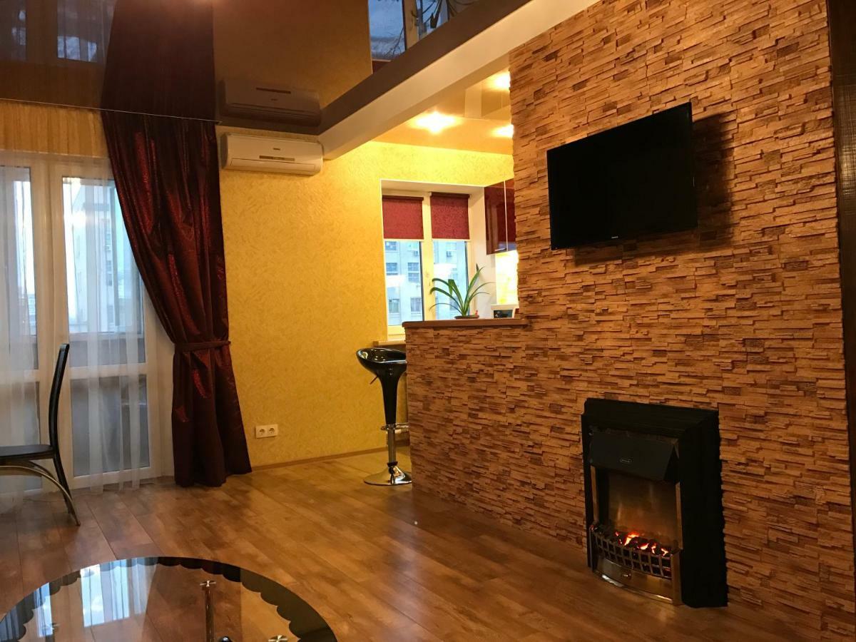 New Apartments With Panoramic Views On Avenue Nauky Kharkiv Bagian luar foto