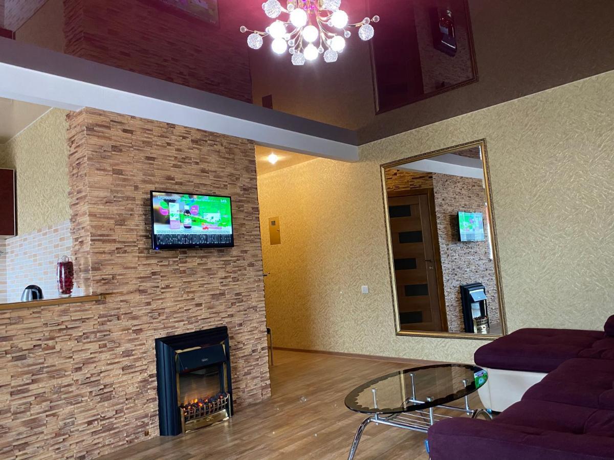New Apartments With Panoramic Views On Avenue Nauky Kharkiv Bagian luar foto