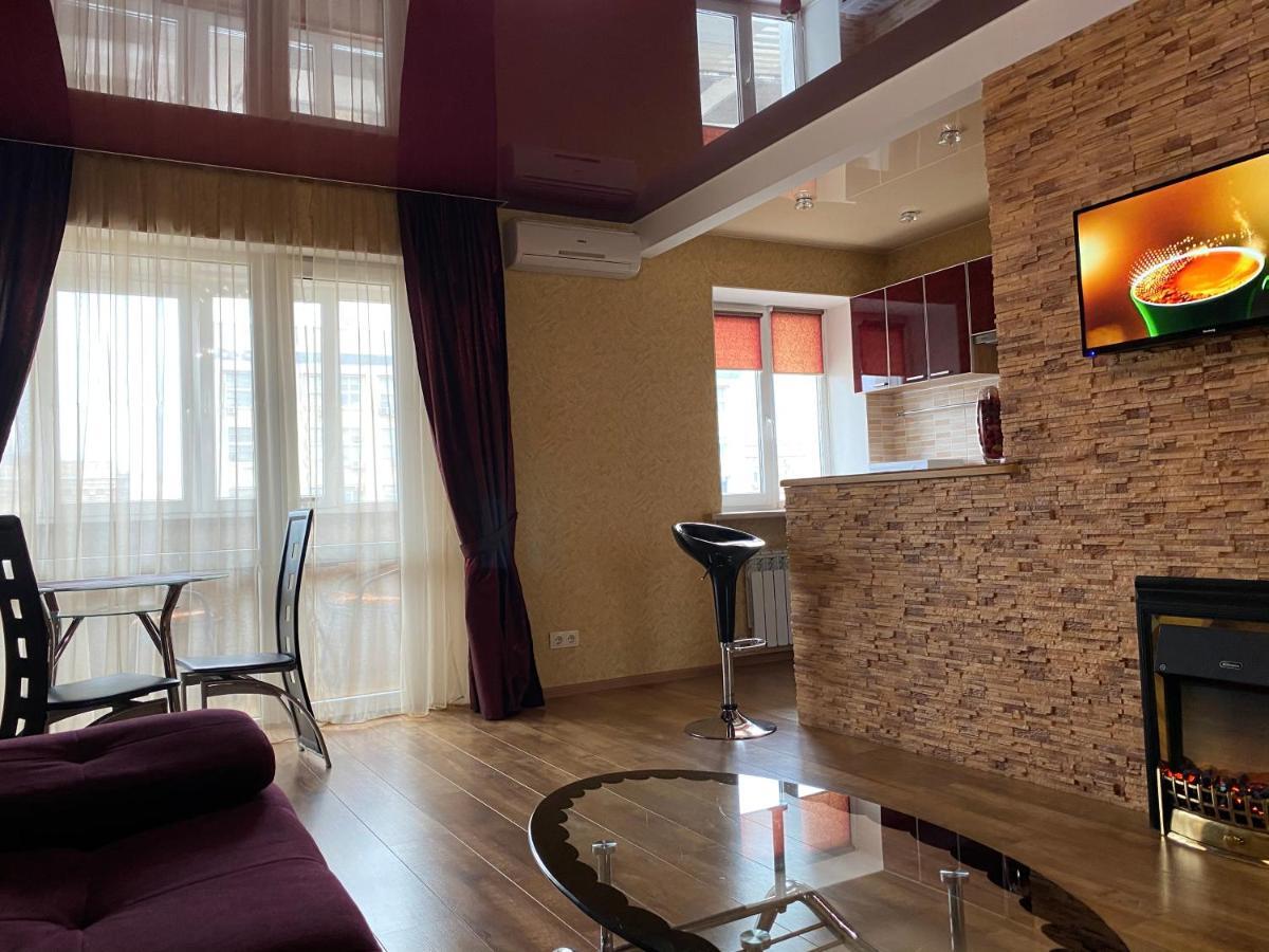 New Apartments With Panoramic Views On Avenue Nauky Kharkiv Bagian luar foto